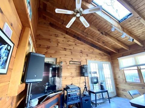 596 Florence St, Fall River, MA 02720 photo 20