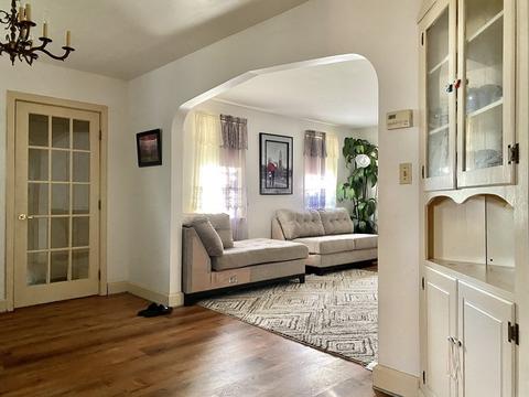 596 Florence St, Fall River, MA 02720 photo 3