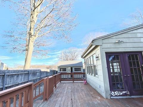 596 Florence St, Fall River, MA 02720 photo 22