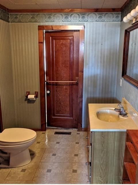 13 Maple St, Hardwick, MA 01094 photo 21
