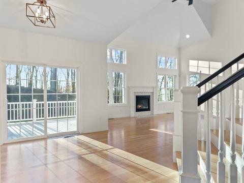 9 Pollard Rd, Berlin, MA 01503 photo 3