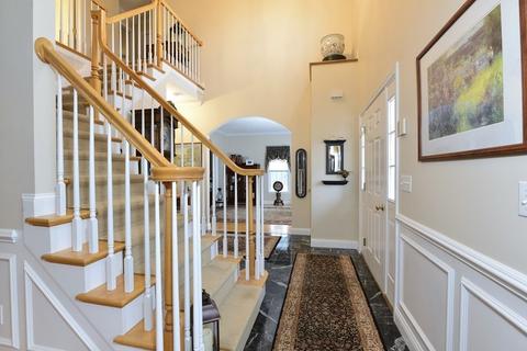 83 Beethoven Ave, Walpole, MA 02081 photo 2