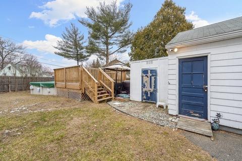 69 Chateaugay St, Chicopee, MA 01020 photo 25