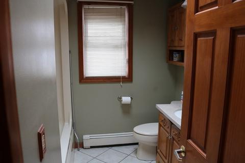 41 Hillside Dr, Springfield, MA 01118 photo 14