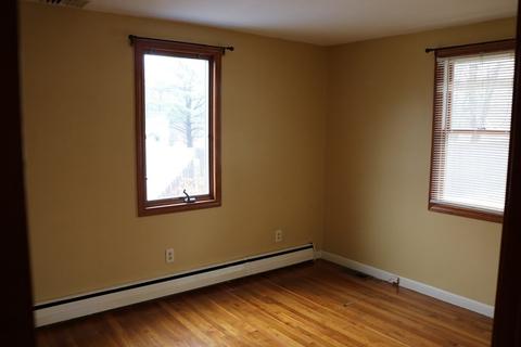 41 Hillside Dr, Springfield, MA 01118 photo 13