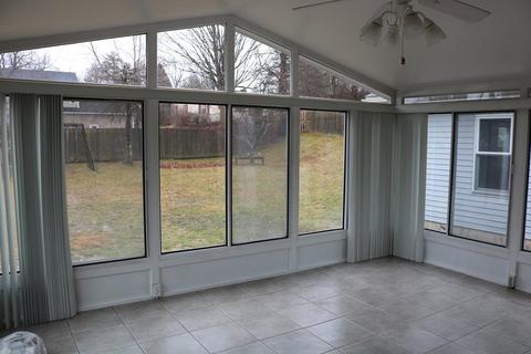 41 Hillside Dr, Springfield, MA 01118 photo 16