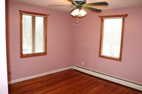 41 Hillside Dr, Springfield, MA 01118 photo 12