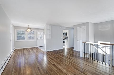 176 Wethersfield St, Rowley, MA 01969 photo 4