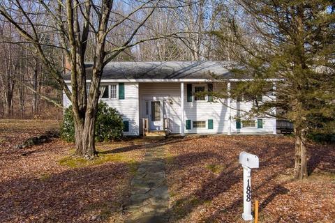 188 W Sutton Rd, Sutton, MA 01590 photo 2