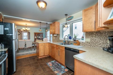 67 Ellsworth Ave, Springfield, MA 01118 photo 12