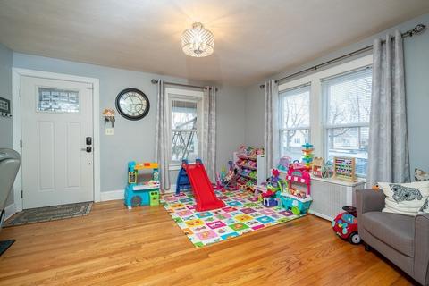 67 Ellsworth Ave, Springfield, MA 01118 photo 6