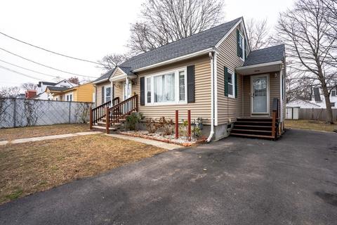 7 Vandergrift St, Lawrence, MA 01843 photo 1