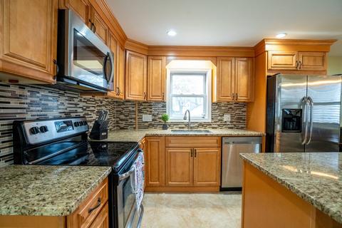7 Vandergrift St, Lawrence, MA 01843 photo 12