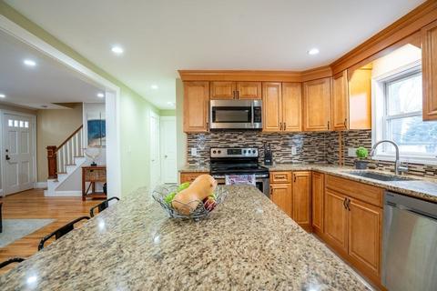 7 Vandergrift St, Lawrence, MA 01843 photo 8