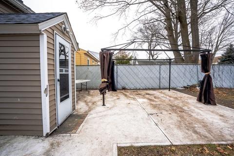 7 Vandergrift St, Lawrence, MA 01843 photo 5