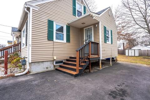 7 Vandergrift St, Lawrence, MA 01843 photo 3