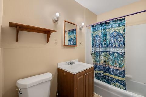 575 Armory St, Springfield, MA 01104 photo 14