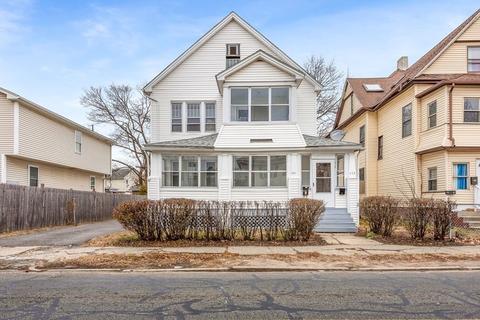 575 Armory St, Springfield, MA 01104 photo 1