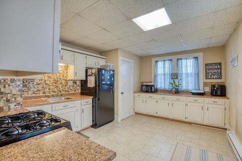 177 Jasper St, Springfield, MA 01109 photo 7