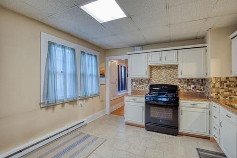 177 Jasper St, Springfield, MA 01109 photo 10