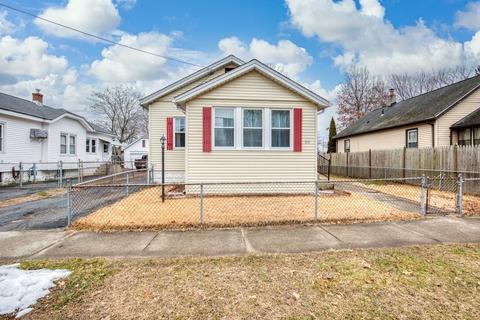 177 Jasper St, Springfield, MA 01109 photo 3