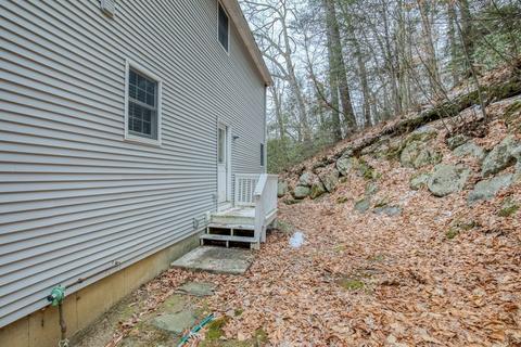 34 Torrey St, Easthampton, MA 01027 photo 26