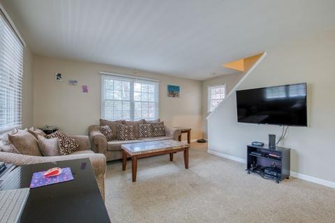 34 Torrey St, Easthampton, MA 01027 photo 12