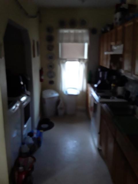 38 Clifton Ave, Springfield, MA 01105 photo 9