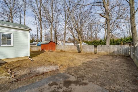 117 Lumae St, Springfield, MA 01119 photo 20