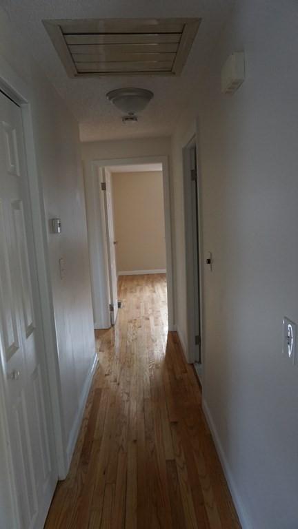210 Peekskill Ave, Springfield, MA 01129 photo 11