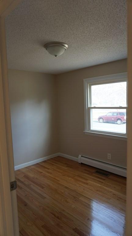 210 Peekskill Ave, Springfield, MA 01129 photo 16