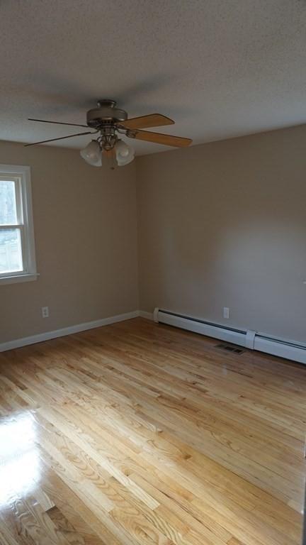 210 Peekskill Ave, Springfield, MA 01129 photo 14