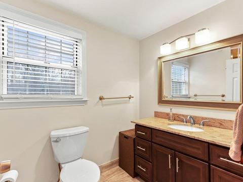 97 E High St, Avon, MA 02322 photo 14