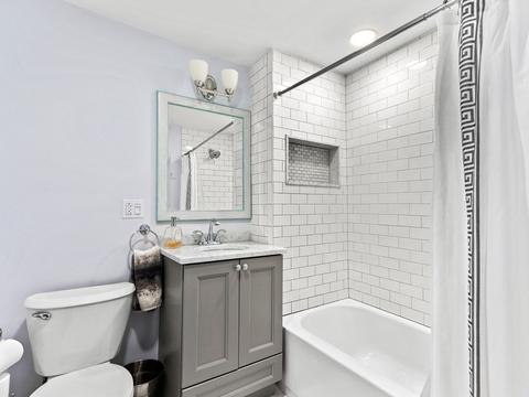 97 E High St, Avon, MA 02322 photo 6
