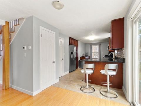 97 E High St, Avon, MA 02322 photo 4