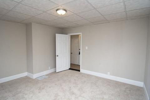 5 Perry Pl, Everett, MA 02149 photo 10