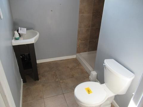 57 Surrey Rd, Springfield, MA 01118 photo 11