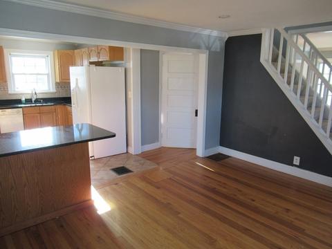57 Surrey Rd, Springfield, MA 01118 photo 5