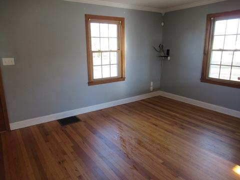 57 Surrey Rd, Springfield, MA 01118 photo 4