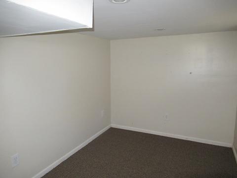 57 Surrey Rd, Springfield, MA 01118 photo 17