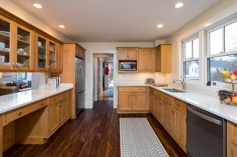 38 Thaxter St, Hingham, MA 02043 photo 15
