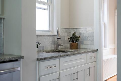 83 Bay State Rd, Worcester, MA 01606 photo 9