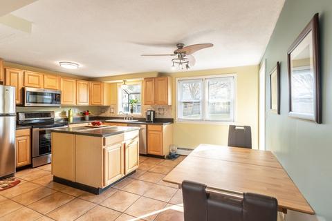 17 Dix Rd, Maynard, MA 01754 photo 8