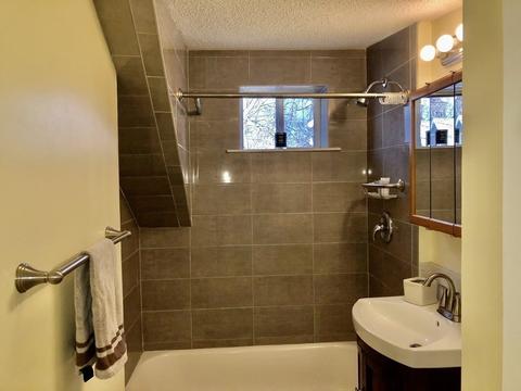 16 Sullivan St, Springfield, MA 01104 photo 14