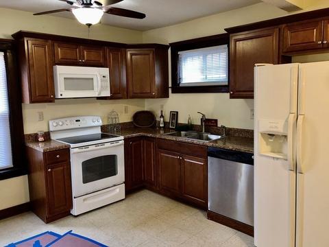 16 Sullivan St, Springfield, MA 01104 photo 5