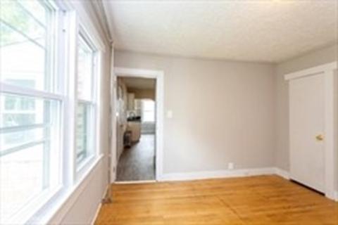 86 Pendlton Ave, Springfield, MA 01109 photo 10