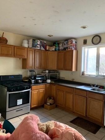 4 Esther St, Worcester, MA 01607 photo 2