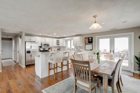 10 Clearview Rd, Stoneham, MA 02180 photo 8