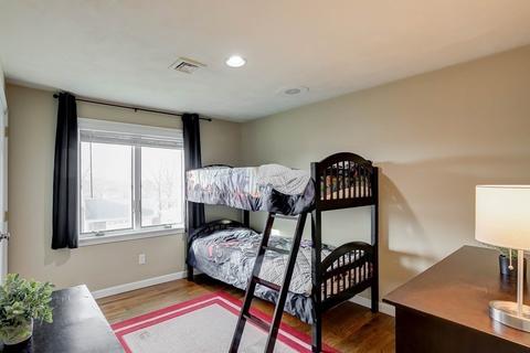 10 Clearview Rd, Stoneham, MA 02180 photo 19