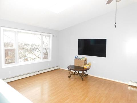 208 Narragansett St, Fall River, MA 02720 photo 6